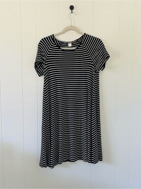 Old Navy Black and White Striped Midi T-Shirt Dress
